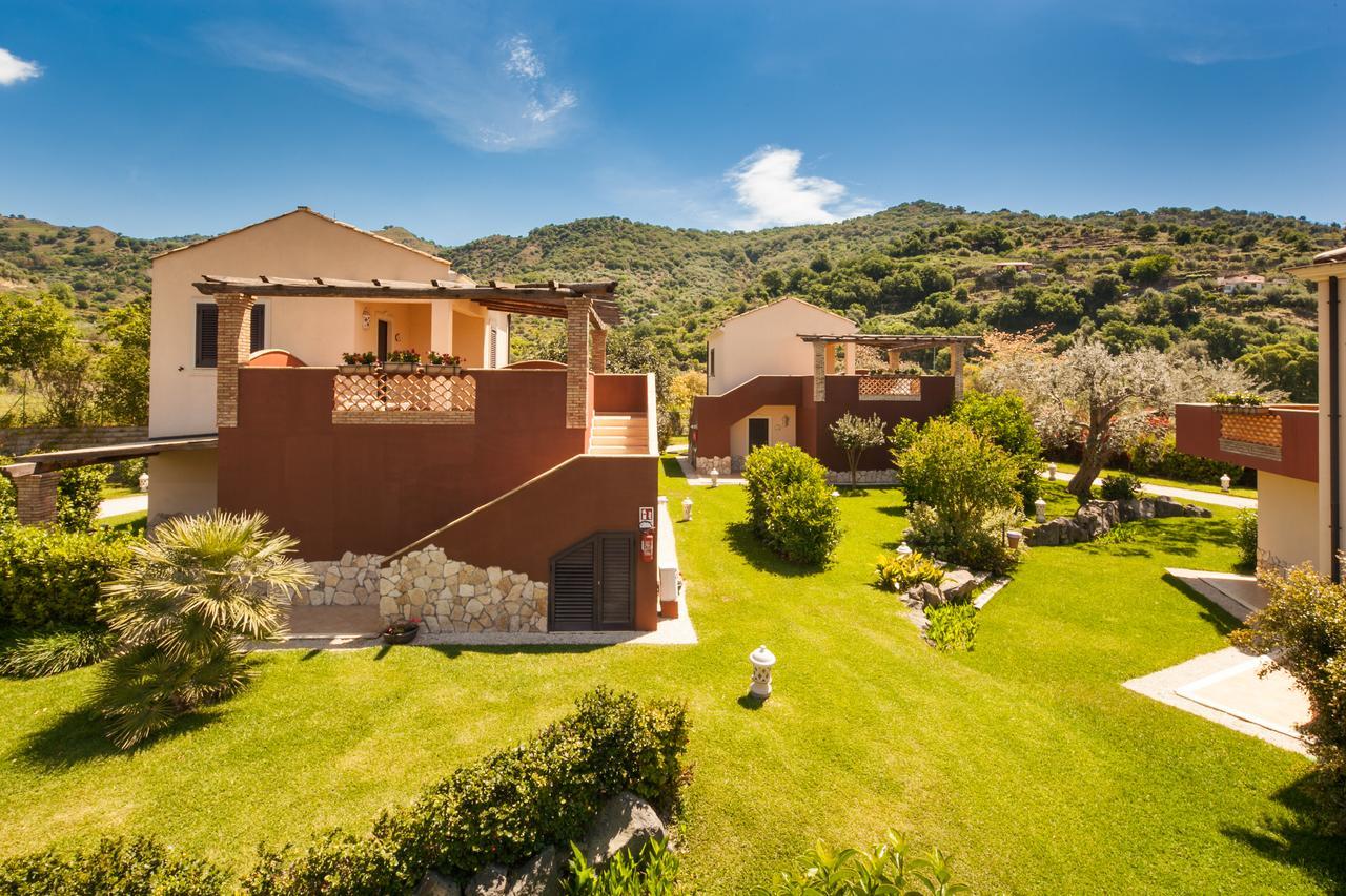 Hotel Alcantara Di Charme Adults Only 4*