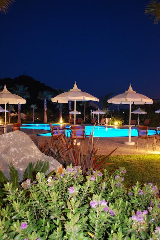Hotel Alcantara Di Charme Adults Only
